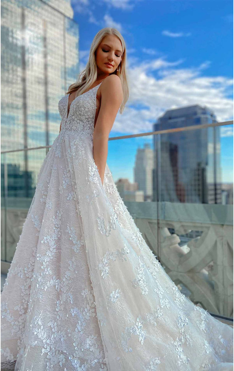 1325 Lotus Bridal 1325 Lotus Bridal
