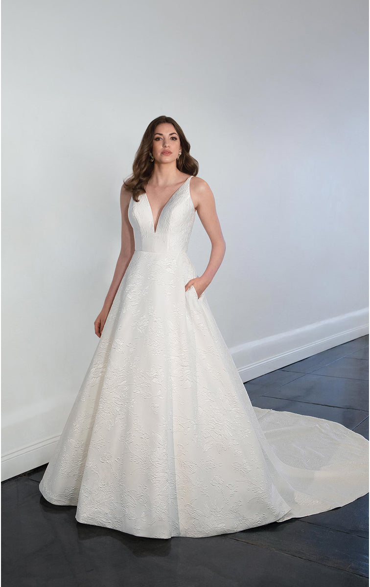 1504 Lotus Bridal 1504 Lotus Bridal