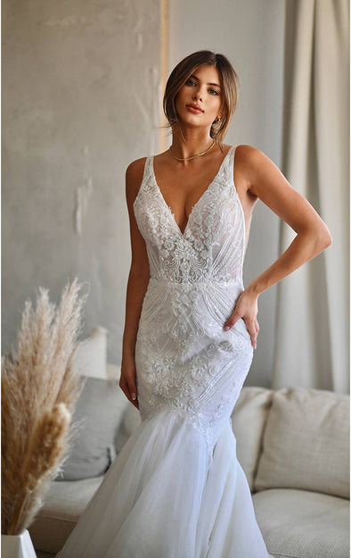 Martina Liana ($2500 - $5000) Lotus Bridal Martina Liana ($2500 - $5000) Lotus Bridal