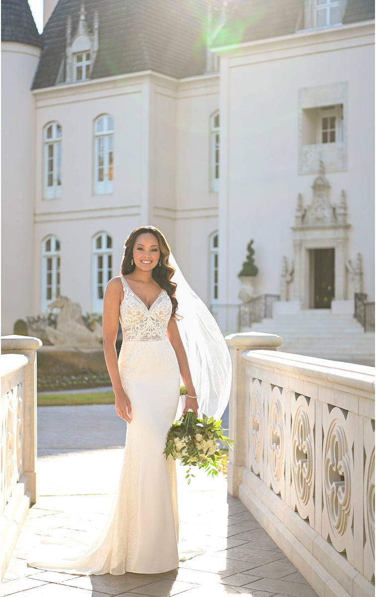 6928 – Lotus Bridal