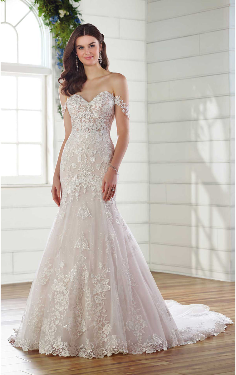 D2642 – Lotus Bridal