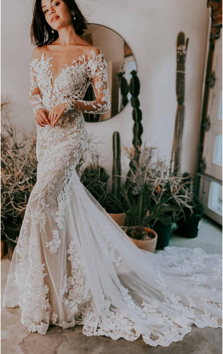 lace wedding dresses australia What Makes Essense of Australia Lace Gowns So Captivating