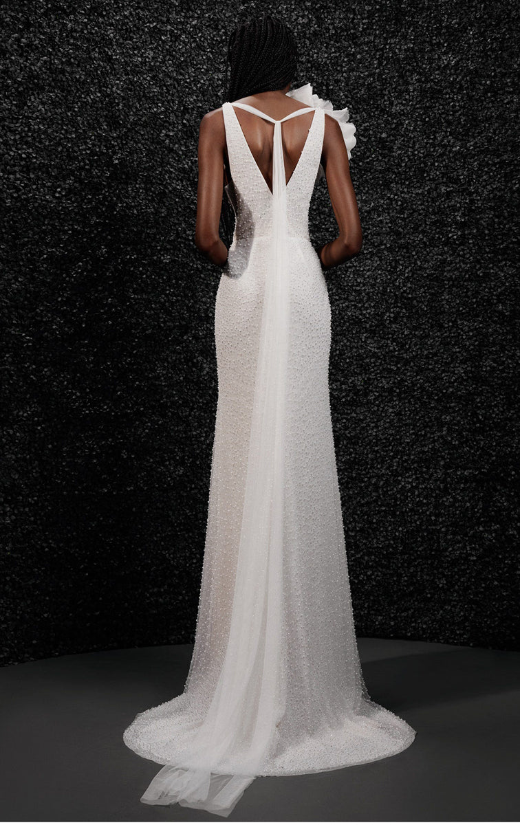 Vera Wang ($2500 - $3800) Lotus Bridal Vera Wang ($2500 - $3800) Lotus Bridal