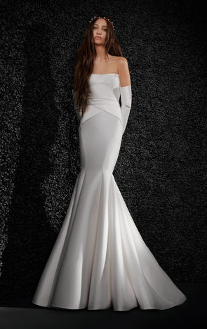 Vera Wang ($2500 - $3800) Lotus Bridal Vera Wang ($2500 - $3800) Lotus Bridal
