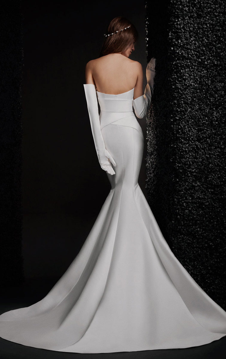 Vera Wang ($2500 - $3800) Lotus Bridal Vera Wang ($2500 - $3800) Lotus Bridal